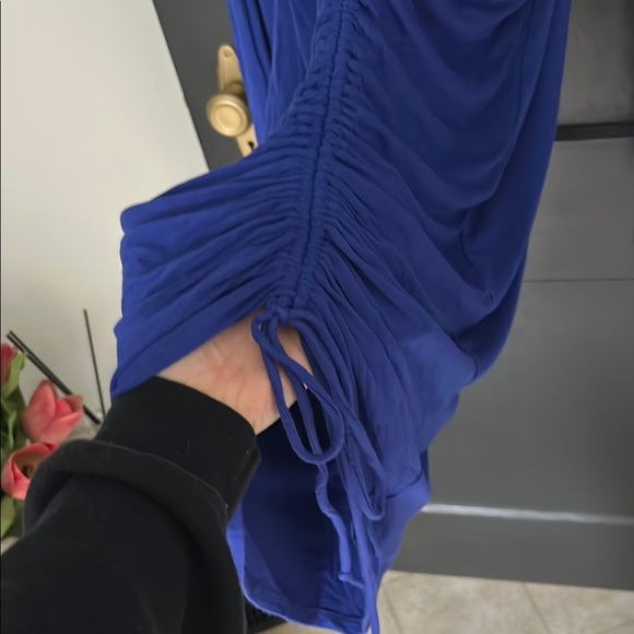 Fashion Nova Blue Bodycon Dress for Cocktail Nights - Picture 3 of 3